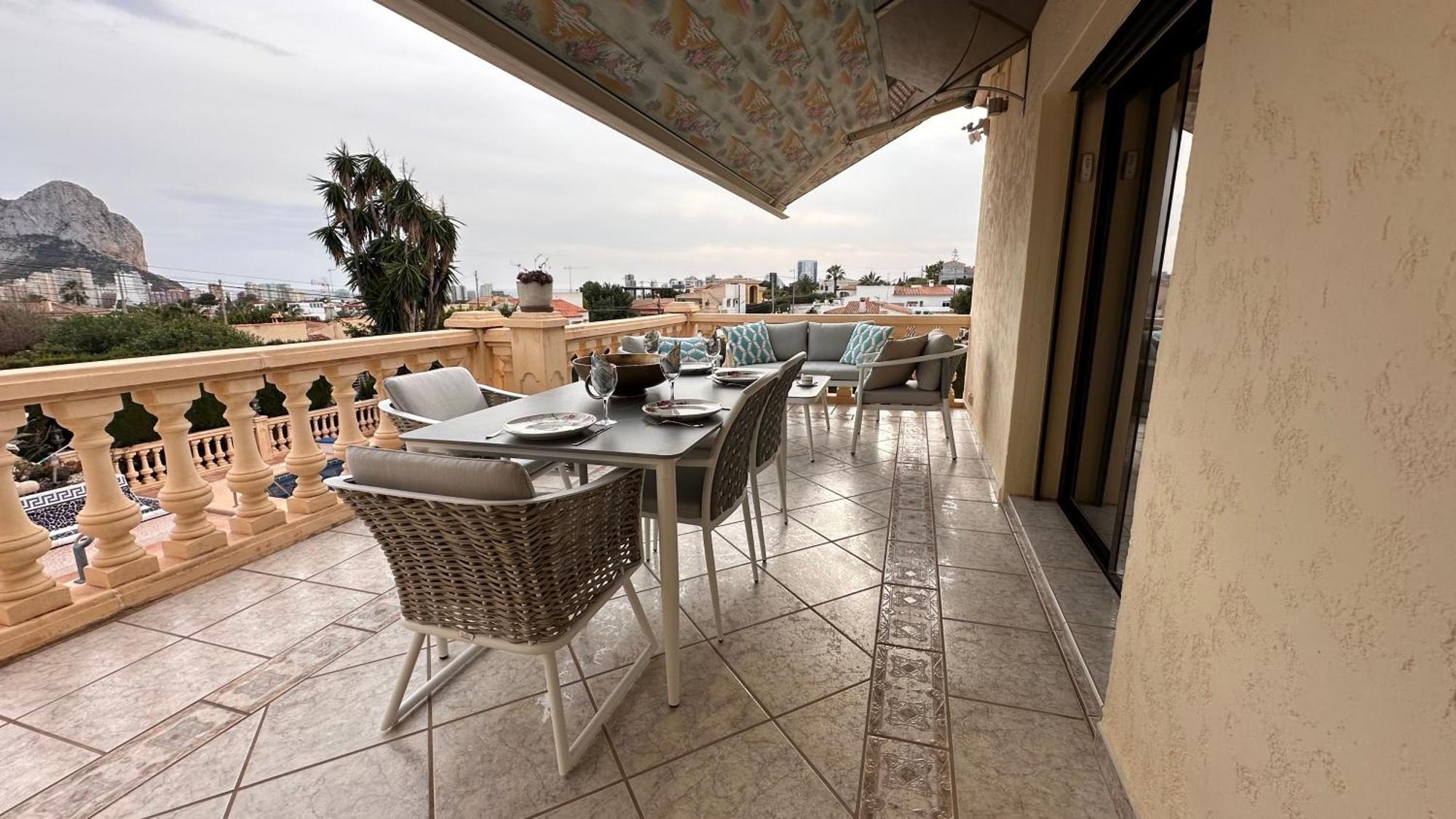 Luxury Villa - Pool, Hot Tub, Aircon, Tvs, Home Cinema, Office, Gbit Internet, Sports Equipment Calpe Esterno foto