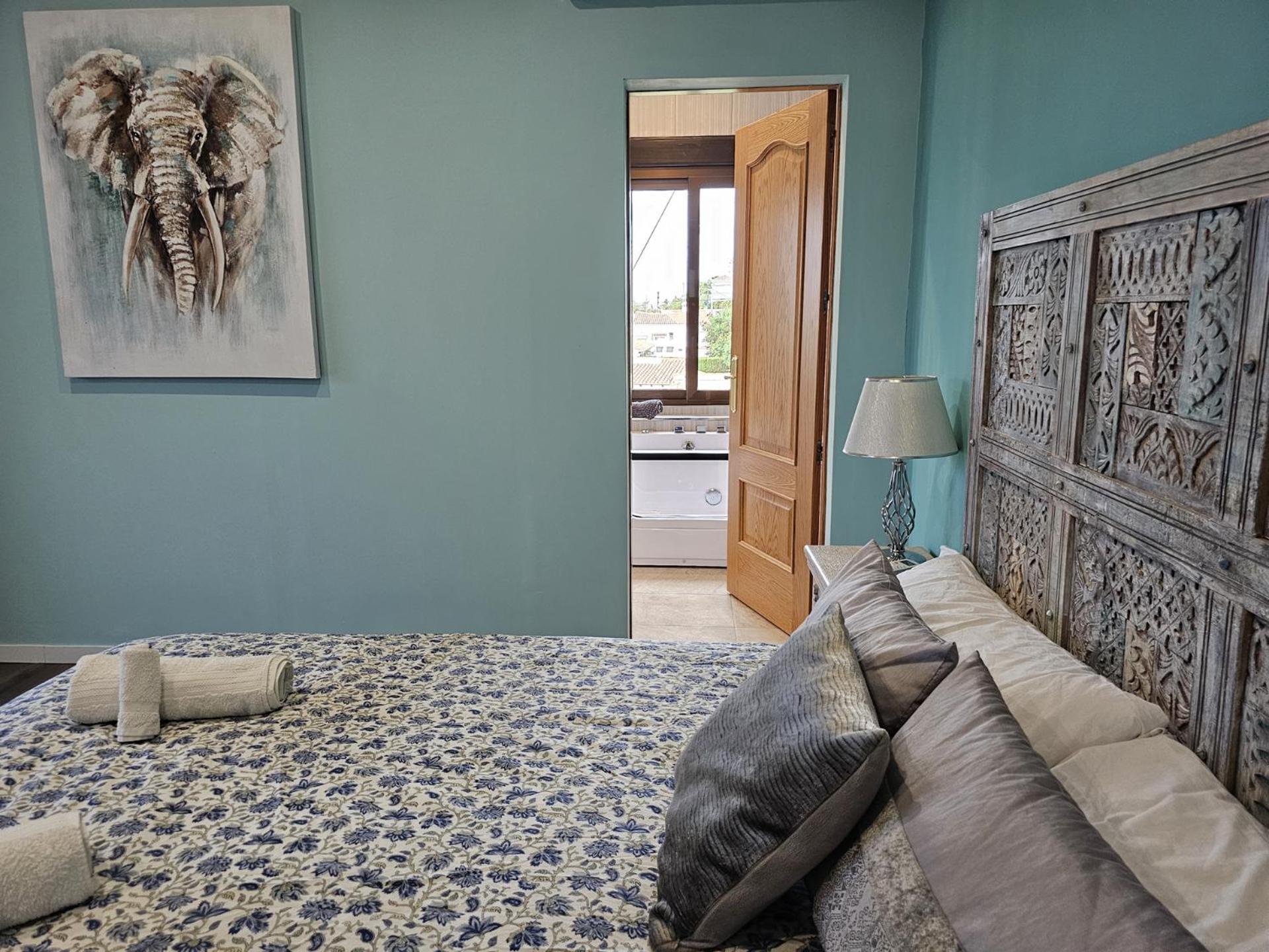 Luxury Villa - Pool, Hot Tub, Aircon, Tvs, Home Cinema, Office, Gbit Internet, Sports Equipment Calpe Esterno foto